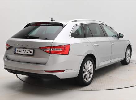 Škoda - Superb