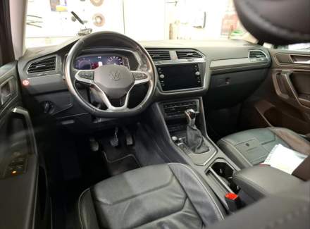 Volkswagen - Tiguan