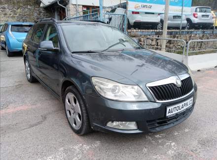 Škoda - Octavia