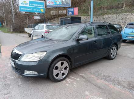 Škoda - Octavia