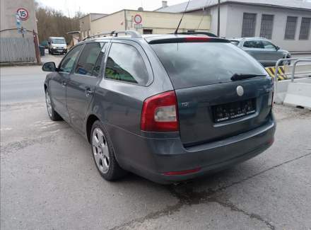 Škoda - Octavia