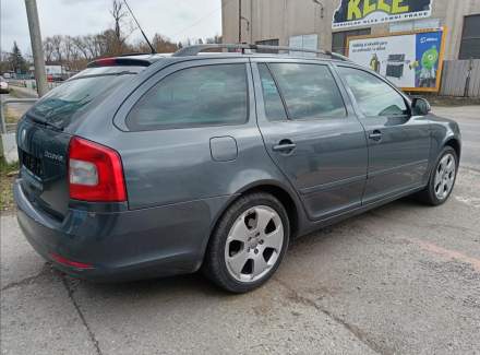 Škoda - Octavia