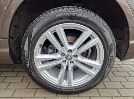 Audi - Q7