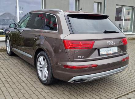 Audi - Q7