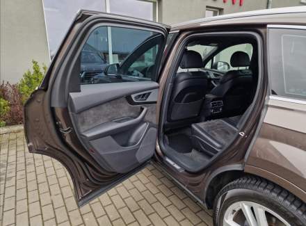 Audi - Q7