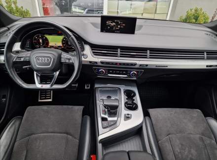 Audi - Q7
