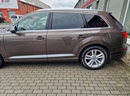 Audi - Q7
