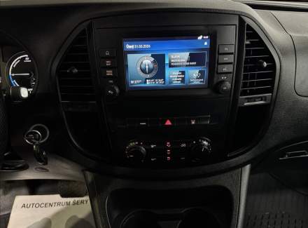 Mercedes-Benz - Vito