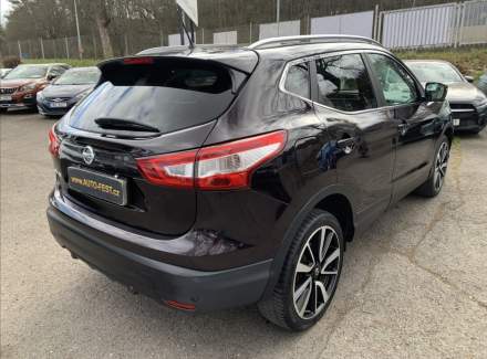 Nissan - Qashqai