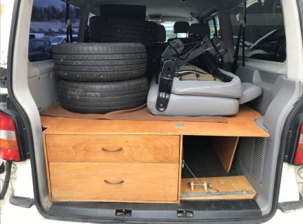 Volkswagen - Caravelle