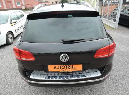 Volkswagen - Touareg