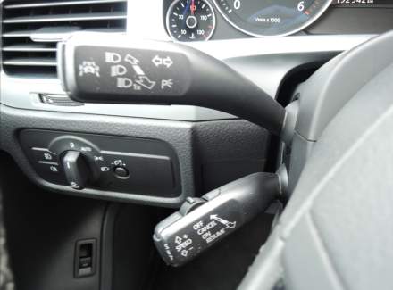 Volkswagen - Touareg