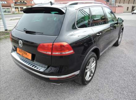 Volkswagen - Touareg