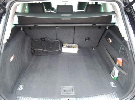 Volkswagen - Touareg