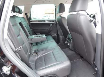 Volkswagen - Touareg