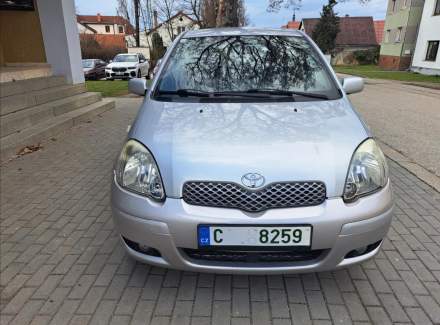 Toyota - Yaris