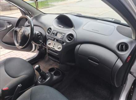 Toyota - Yaris