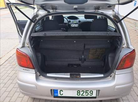 Toyota - Yaris