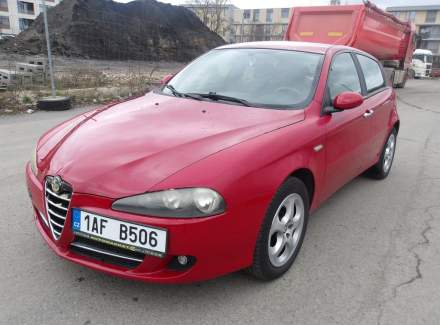 Alfa Romeo - 147