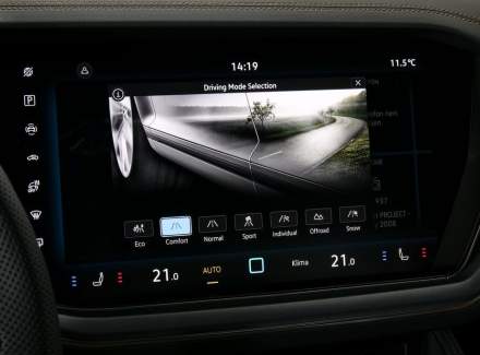 Volkswagen - Touareg