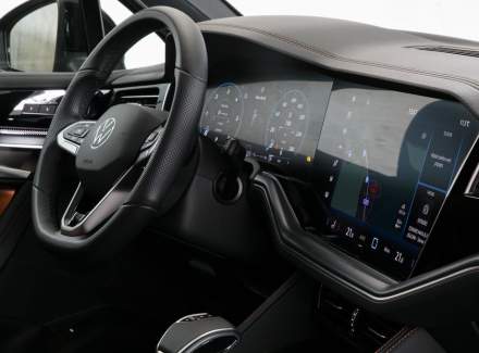 Volkswagen - Touareg