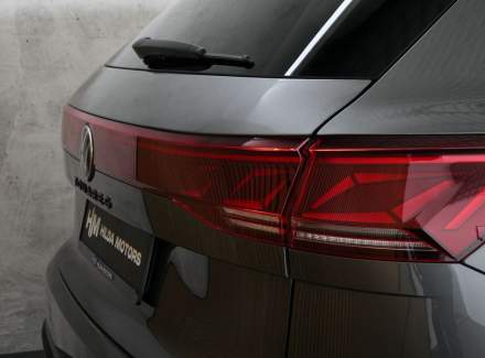 Volkswagen - Touareg