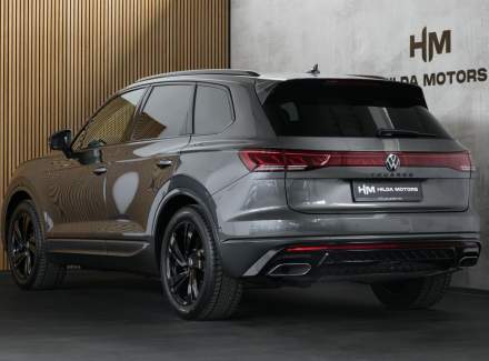 Volkswagen - Touareg