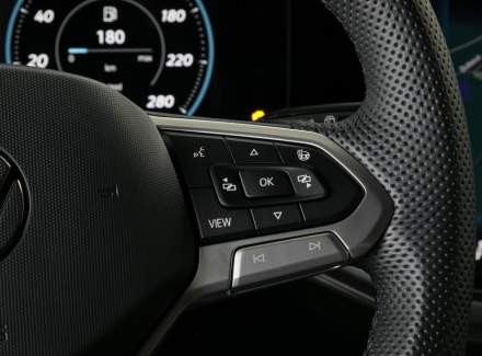 Volkswagen - Touareg