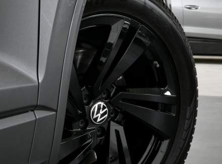 Volkswagen - Touareg