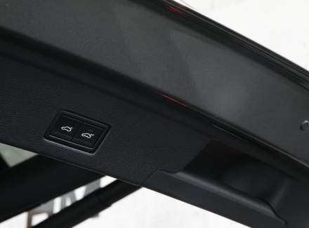 Volkswagen - Touareg