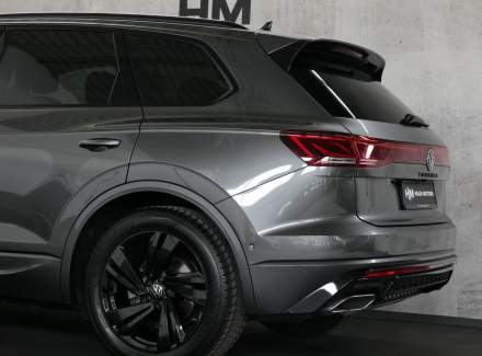 Volkswagen - Touareg