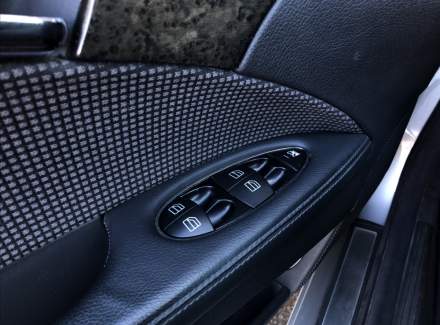 Mercedes-Benz - E-class