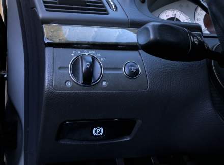 Mercedes-Benz - E-class