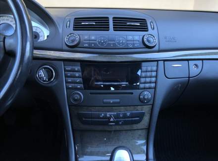 Mercedes-Benz - E-class