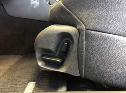 Mercedes-Benz - E-class