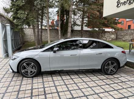 Mercedes-Benz - EQE