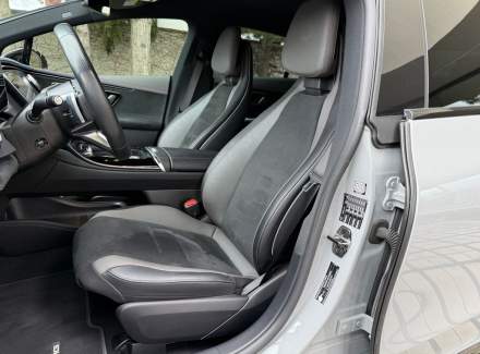 Mercedes-Benz - EQE