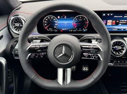 Mercedes-Benz - CLA