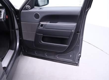 Land Rover - Range Rover Sport
