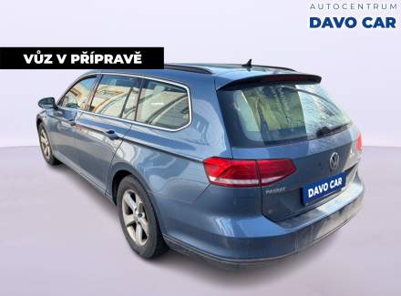 Volkswagen - Passat