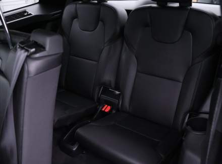 Volvo - XC90