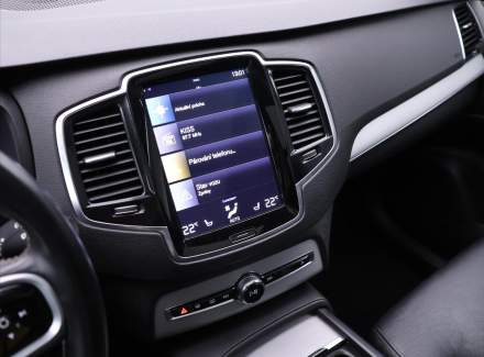 Volvo - XC90