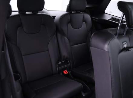 Volvo - XC90
