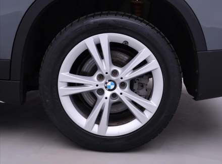 BMW - X1