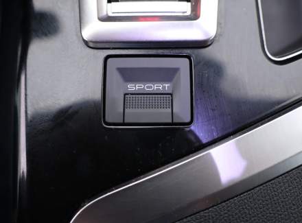 Peugeot - 3008