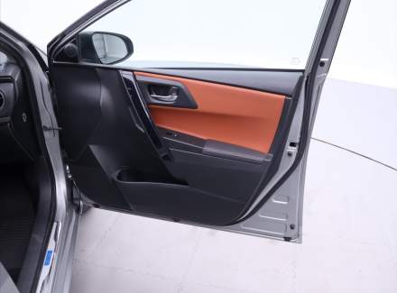 Toyota - Auris