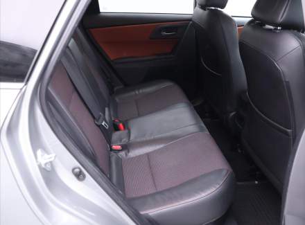 Toyota - Auris