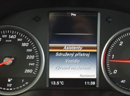 Mercedes-Benz - C-class