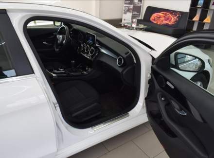 Mercedes-Benz - C-class