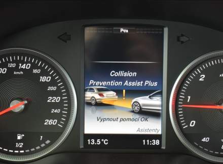 Mercedes-Benz - C-class